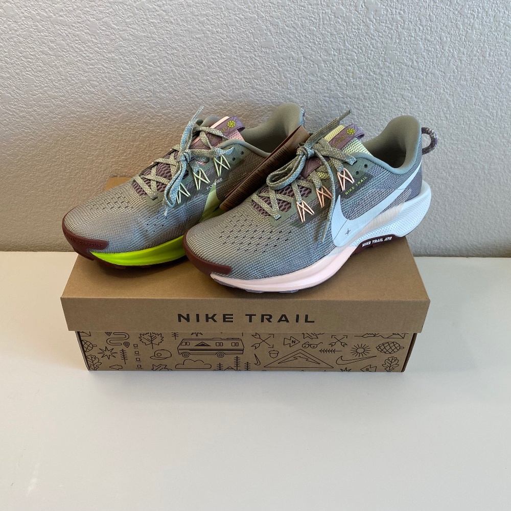 Nike Pegasus Trail 5 Women's Trail Running Shoes Size 8